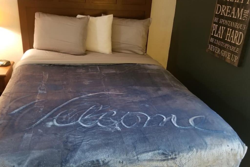 Osu King Bed Hotel Room 109 Wi-Fi Booking Stillwater Zewnętrze zdjęcie